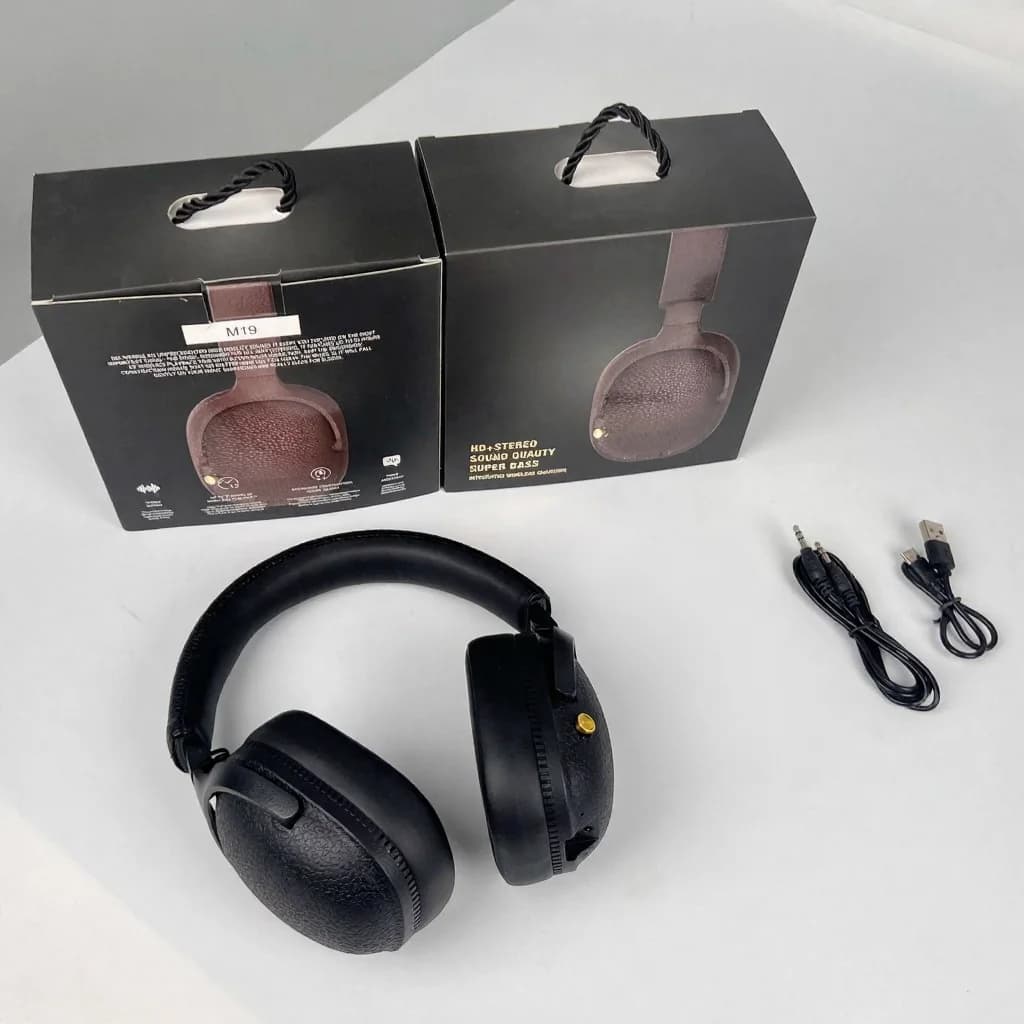 Retro trådlösa on-ear-hörlurar med Type-C-laddning och TF-kortplats
