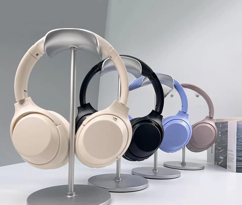 Trådlösa Bluetooth-hörlurar med öronkåpor och aktiv brusreducering