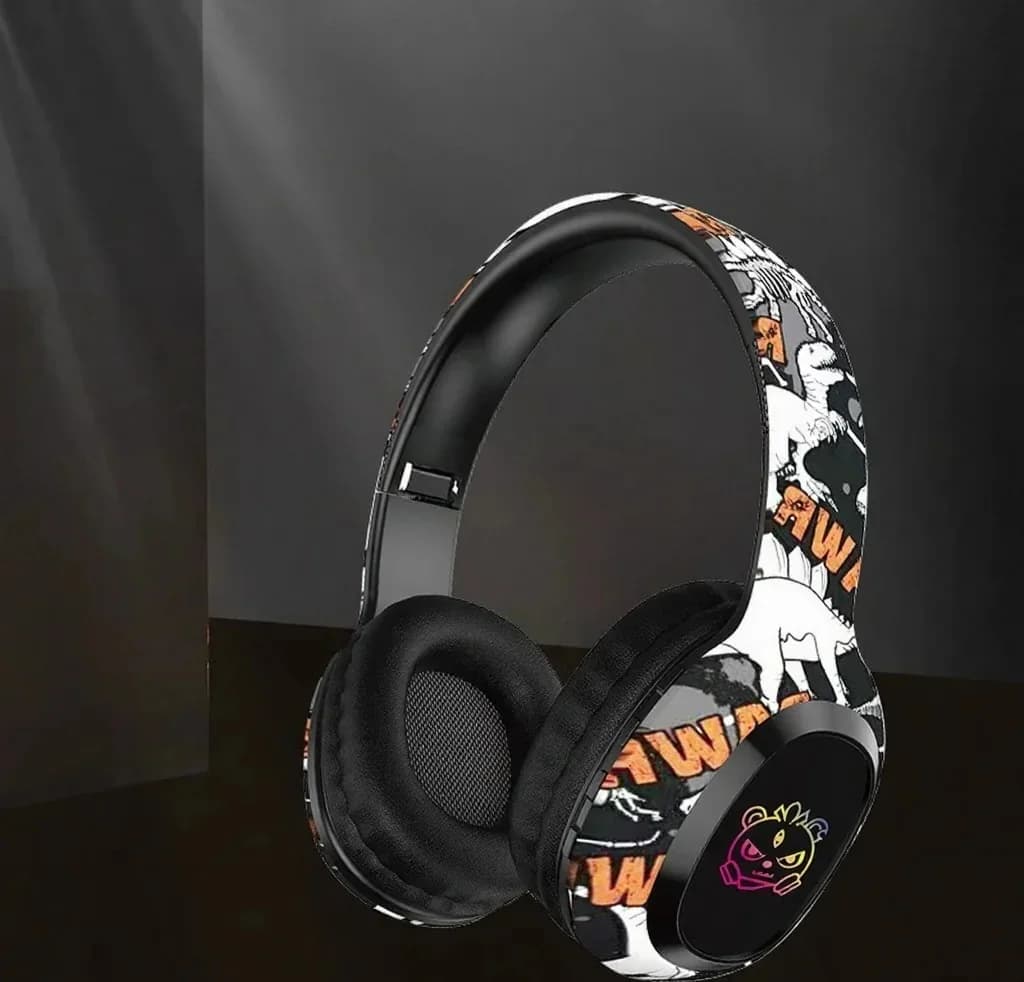 On-ear Bluetooth-hörlurar med FM-radio och LED-ljus