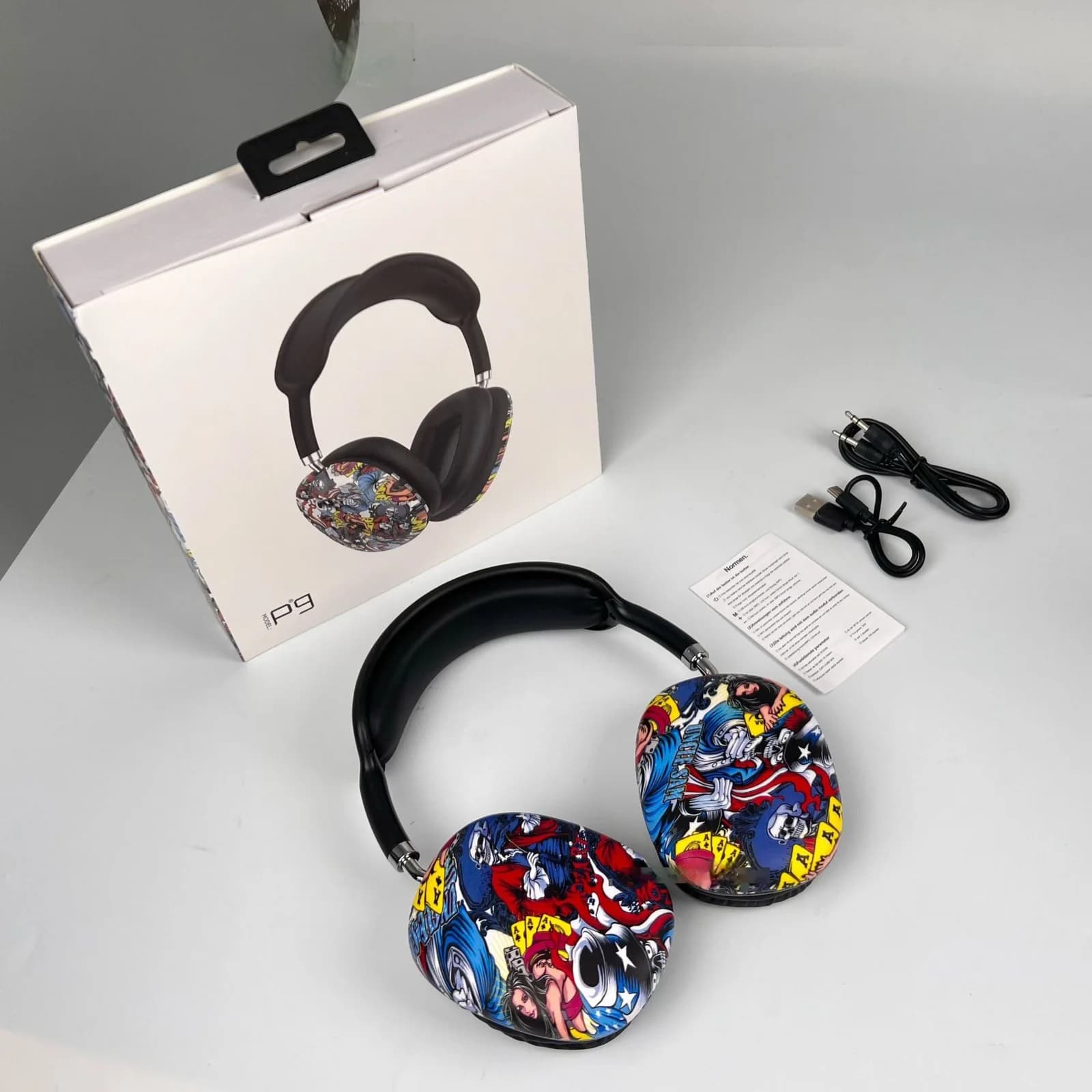 Graffiti Bluetooth-hörlurar med FM-radio och TF-kortplats